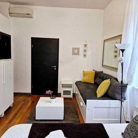 Beach City Pearls Apartments Split Bagian luar foto