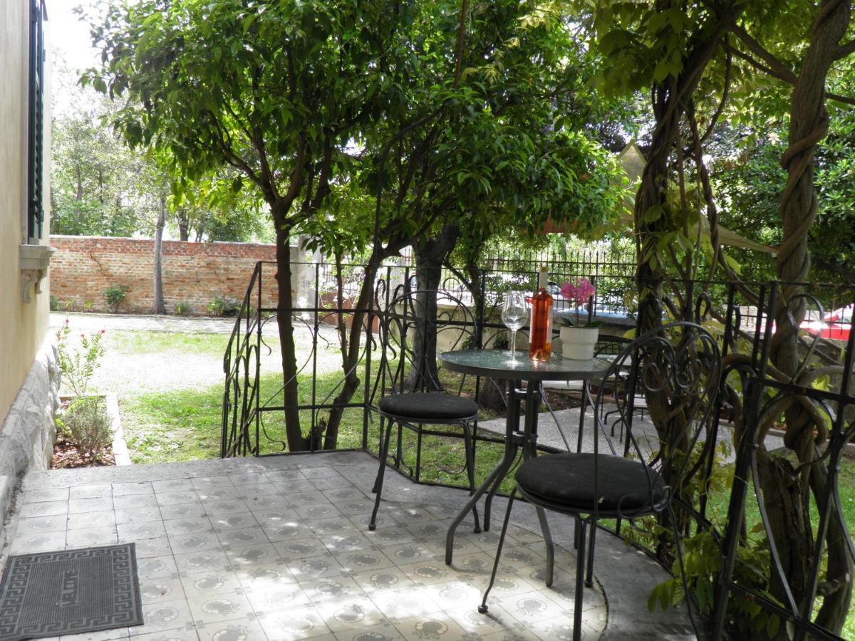 Beach City Pearls Apartments Split Bagian luar foto