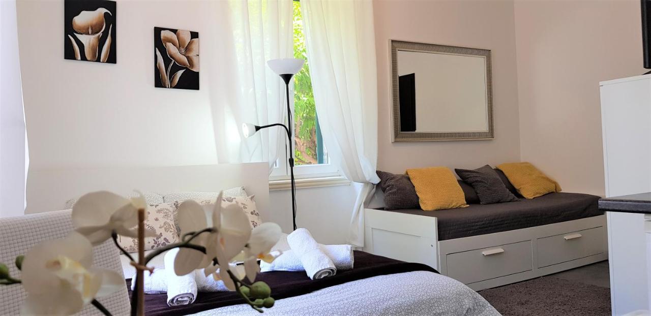 Beach City Pearls Apartments Split Bagian luar foto