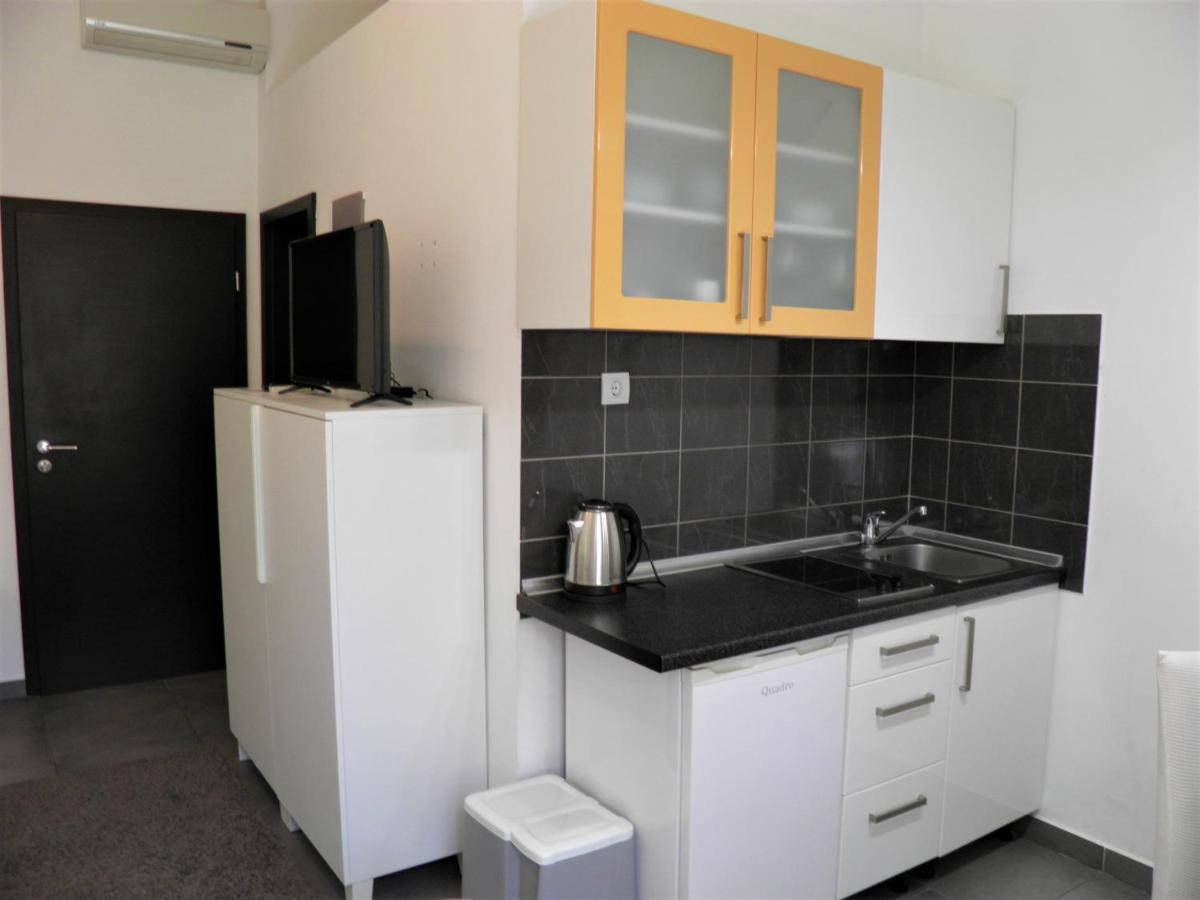 Beach City Pearls Apartments Split Bagian luar foto