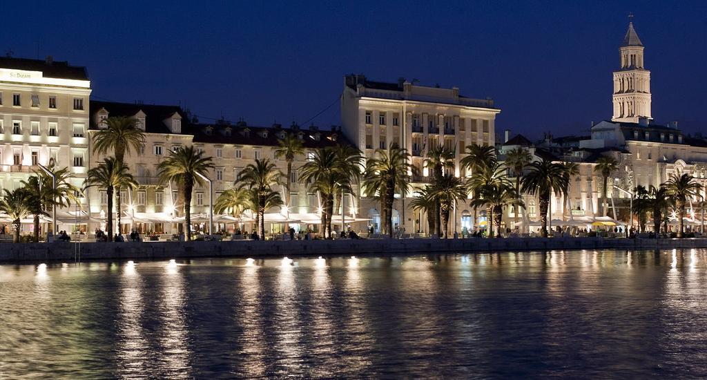 Beach City Pearls Apartments Split Bagian luar foto
